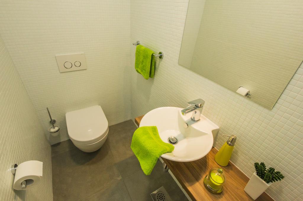 Villa Manus - Boutique Apartments ลอฟราน ภายนอก รูปภาพ