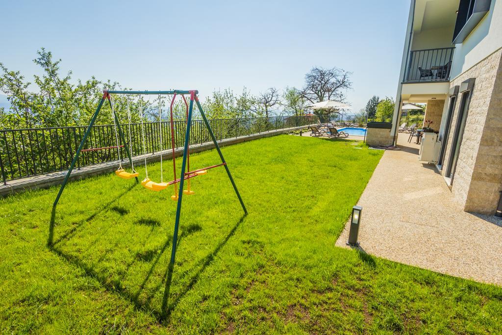 Villa Manus - Boutique Apartments ลอฟราน ภายนอก รูปภาพ